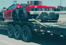 Кто-то построил шестиколесный суперкар Ferrari. Машина выглядит многообещающе